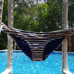 💥MUST BUNDLE!!💥  NWT womens Jessica Simpson swim bottoms adjustable